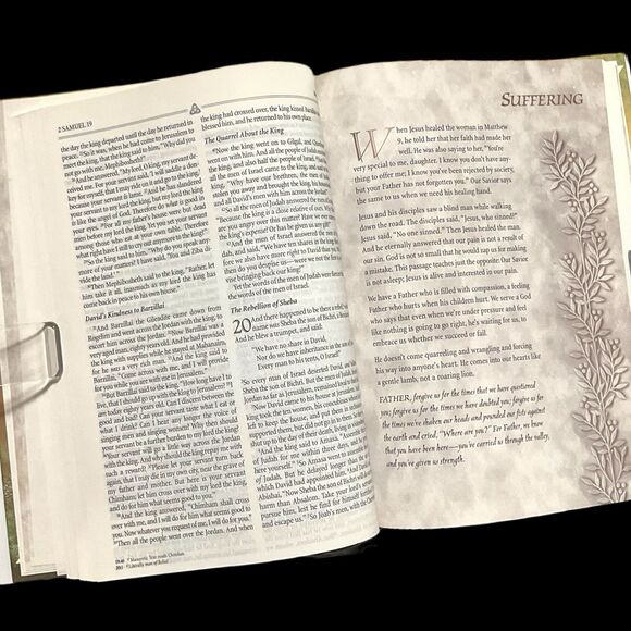 The Inspirational Study Bible Max Lucado Holy Bible New King James Version 1995 - Picture 11 of 16